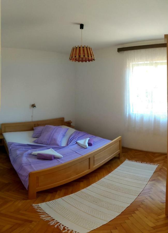 Apartmani Sandro Ivan Dolac Buitenkant foto